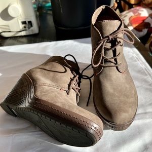 NWOB Dr Scholl’s Bethany Bootie